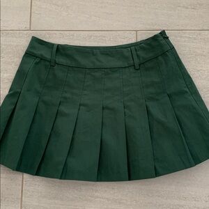 WAYF Pleated Mini Skirt Dark Green Size Small